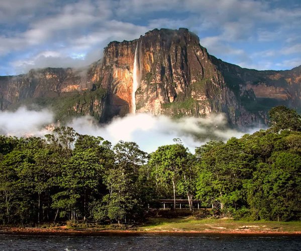Mejores Campamentos en Canaima y Salto Ángel (2026)